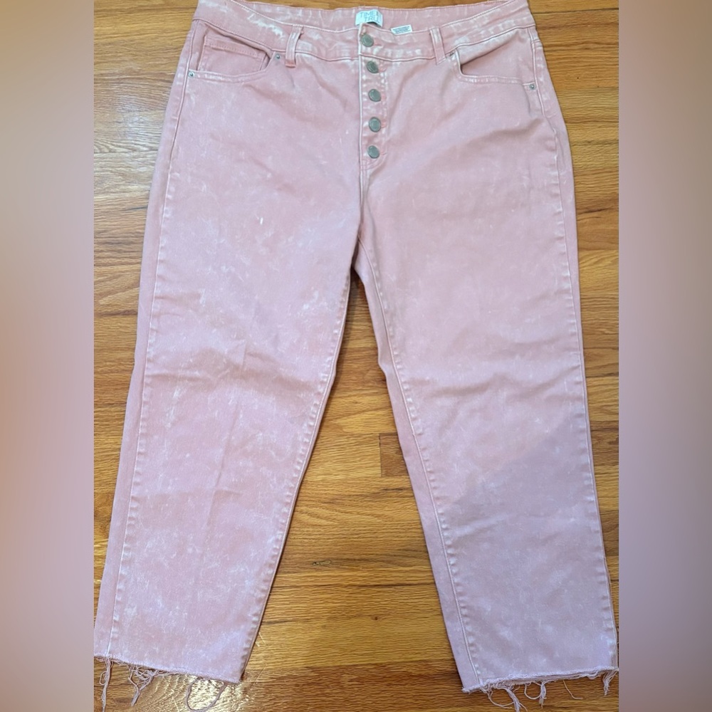 Time and Tru Women's High Rise Straight Crop Jeans 25” Inseam Size 18 Dusty Rose - Picture 4 of 8